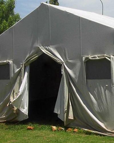 Изготавливаем солдатские палатки в Адыгейске вместимостью <strong>до 70 человек</strong>